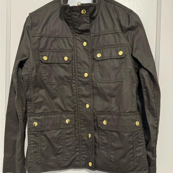 J Crew barn jacket in army green with gold buttons. - Picture 4 of 4